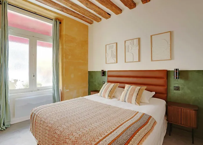 Spacious - 4br-10p - Place Des Vosges Paris