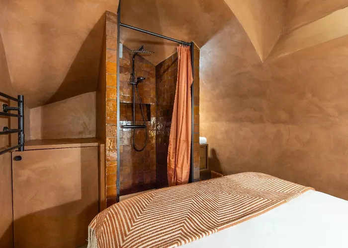 Apartment Spacious - 4br-10p - Place Des Vosges Paris